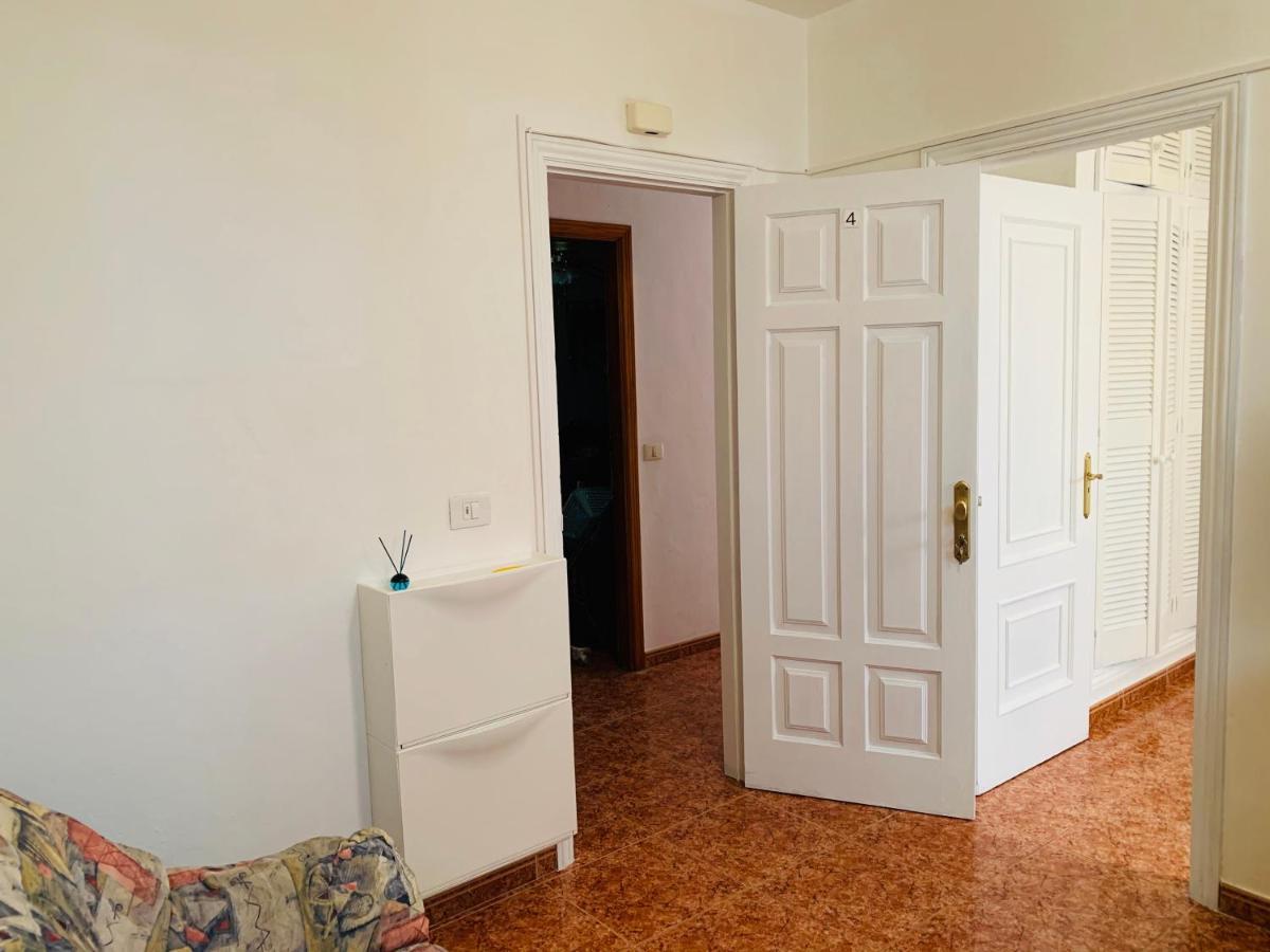Apartmán Casa Isa Arona  Exteriér fotografie